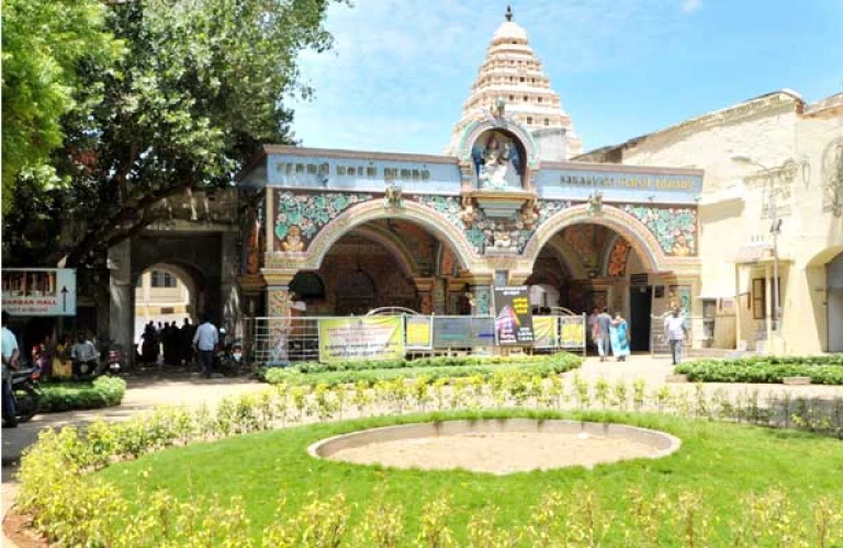 saraswathi-mahal-library-02